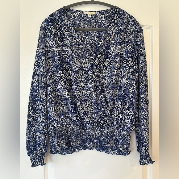 Alex & Lili Tops - EUC Alex & LiLi Floral Blouse with Elastic Sleeves And Waist